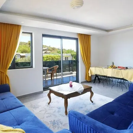 3+1 Kalkanda 6 Kisilik Denize Yakin Daire Apartment Kas